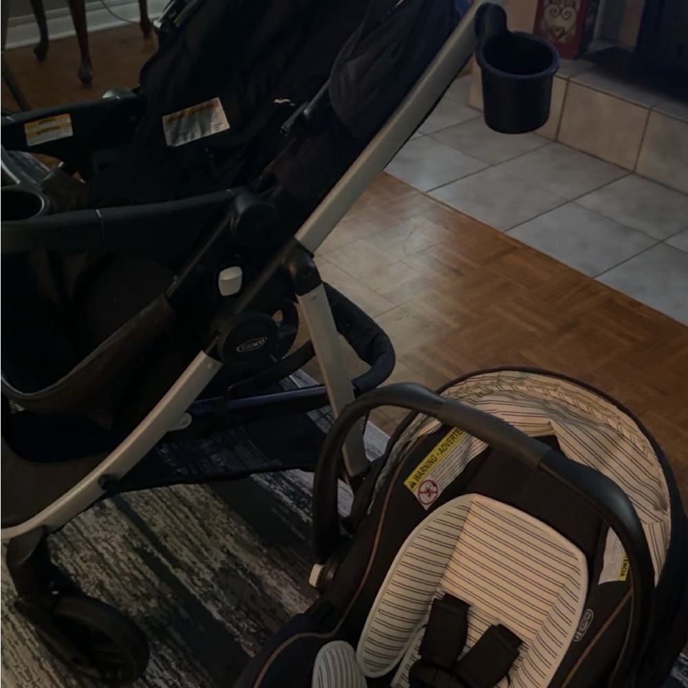 Graco travel system brand new will negotiate prices